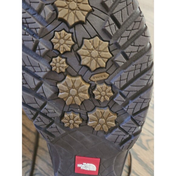 North Face Nuptse Purna Brown/Snow Boot - Sz 10 Waterproof - Picture 7 of 10